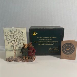 Boyd’s Bears Jesse & Jamie BFF w/ box & certificate of authenticity 1st edition